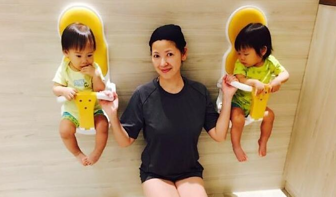 母亲为女儿代孕